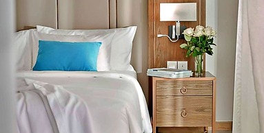 S79 Business Suite Panorama Residence