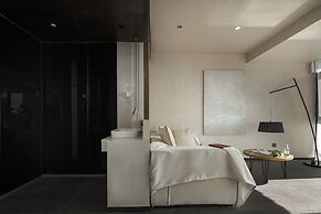 Mangshu Taotangzhiqiu Seaview Hotel