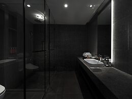 Mangshu Taotangzhiqiu Seaview Hotel