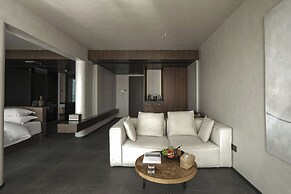 Mangshu Taotangzhiqiu Seaview Hotel