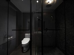 Mangshu Taotangzhiqiu Seaview Hotel