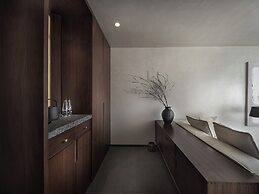 Mangshu Taotangzhiqiu Seaview Hotel