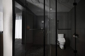 Mangshu Taotangzhiqiu Seaview Hotel