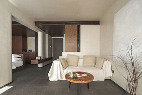 Mangshu Taotangzhiqiu Seaview Hotel