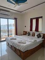 Melody 24 East Resort