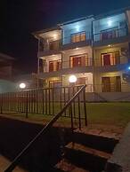 Melody 24 East Resort