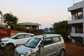 Melody 24 East Resort