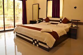 Melody 24 East Resort