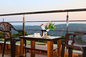 Melody 24 East Resort