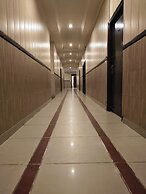 Park Square Hotel And Banquet
