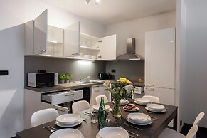 Stylish 3-bedroom apartment with balcony