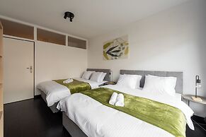 Stylish 3-bedroom apartment with balcony