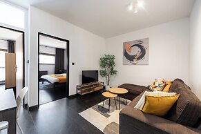 Stylish 3-bedroom apartment with balcony