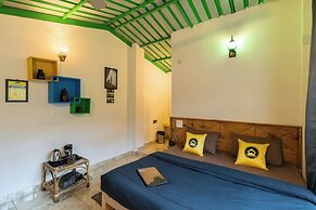 The Hosteller Mussoorie By The Streamside, Kempty