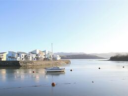 1 Oakley Wharf