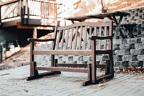 Moonridge Mountain Retreat