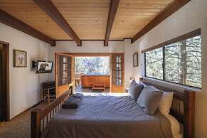 Moonridge Mountain Retreat