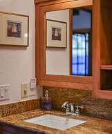 Moonridge Mountain Retreat