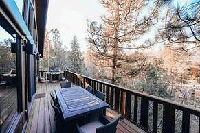 Moonridge Mountain Retreat