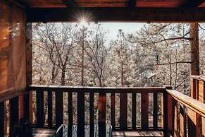 Moonridge Mountain Retreat