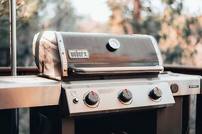 Moonridge Mountain Retreat