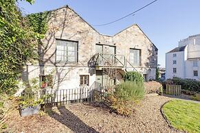 Secluded Brewery Apartment