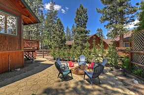 Teakwood Cozy Wood Cabin with Fireplace