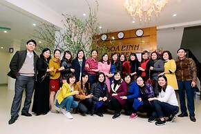 Hoa Binh Tam Dao Hotel