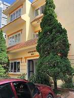 Hoa Binh Tam Dao Hotel