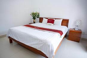 Hoa Binh Tam Dao Hotel