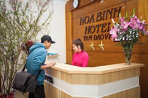 Hoa Binh Tam Dao Hotel