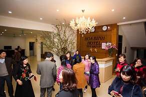 Hoa Binh Tam Dao Hotel