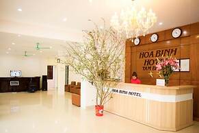 Hoa Binh Tam Dao Hotel