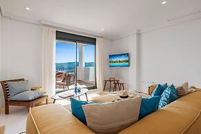 Panoramic Flat in Casares M56