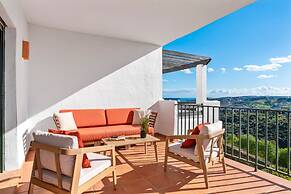 Panoramic Flat in Casares M56