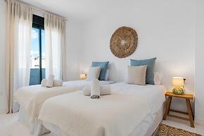 Panoramic Flat in Casares M56