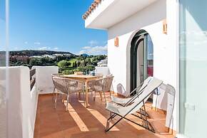 Panoramic Flat in Casares M56