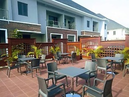 D'Stolz Villa and Hospitality