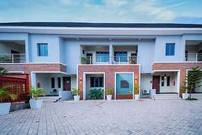 D'Stolz Villa and Hospitality