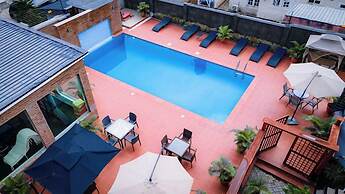 D'Stolz Villa and Hospitality