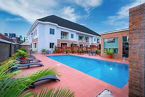 D'Stolz Villa and Hospitality