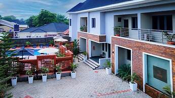 D'Stolz Villa and Hospitality