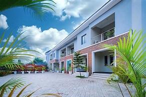 D'Stolz Villa and Hospitality