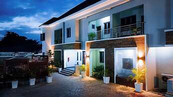 D'Stolz Villa and Hospitality