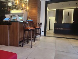 D'Stolz Villa and Hospitality