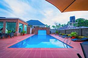 D'Stolz Villa and Hospitality