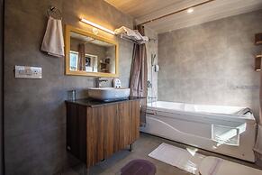 Shalai Resort & Cottages