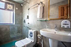 Shalai Resort & Cottages