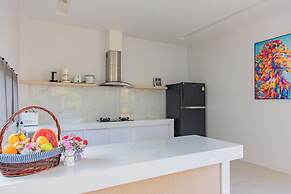 Alhambra Pool Villas & Pool Access Rooms