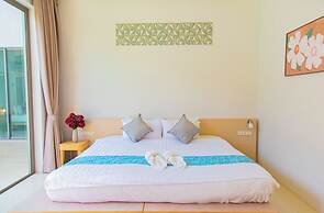 Alhambra Pool Villas & Pool Access Rooms